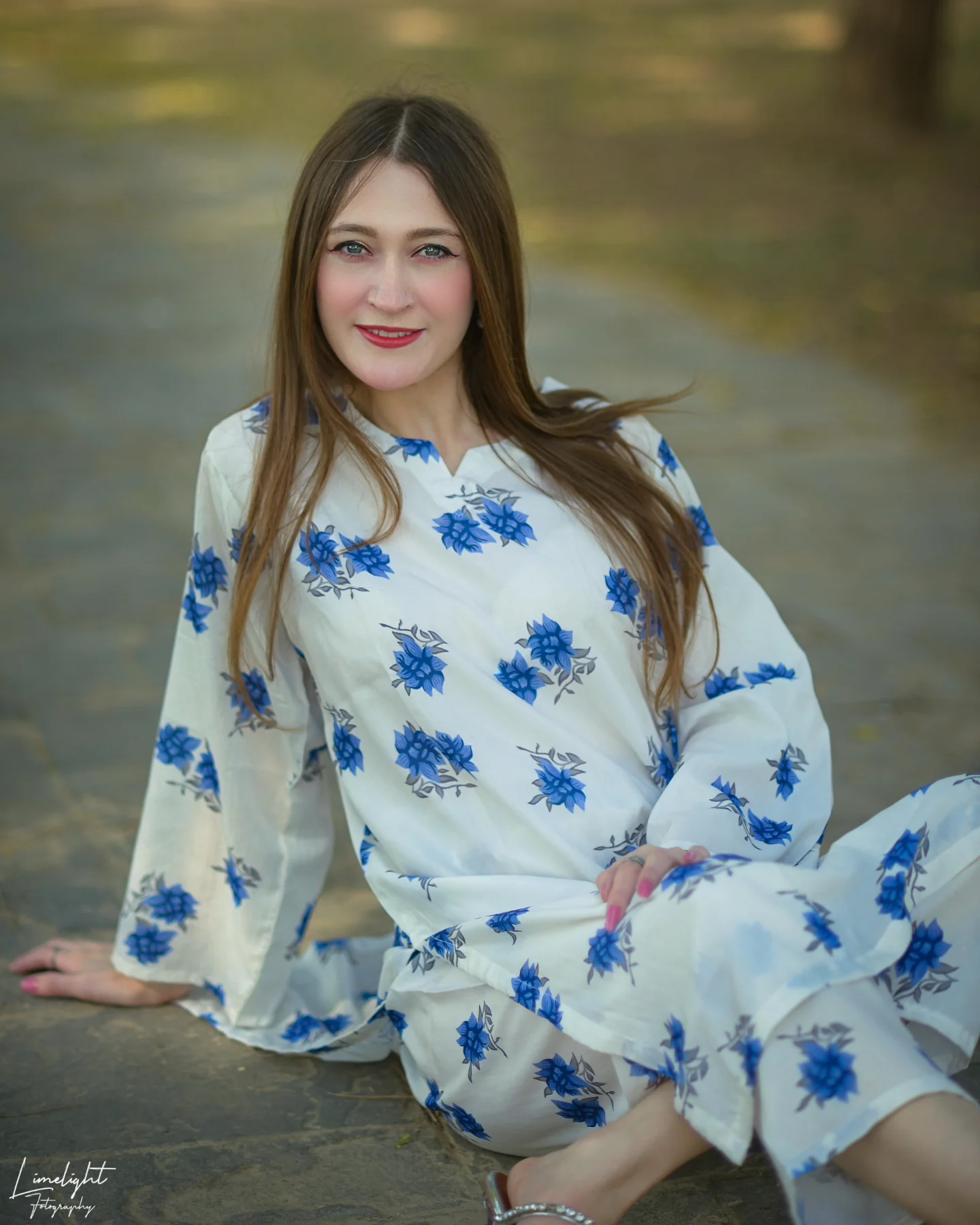 White & Blue Garden 2Pc