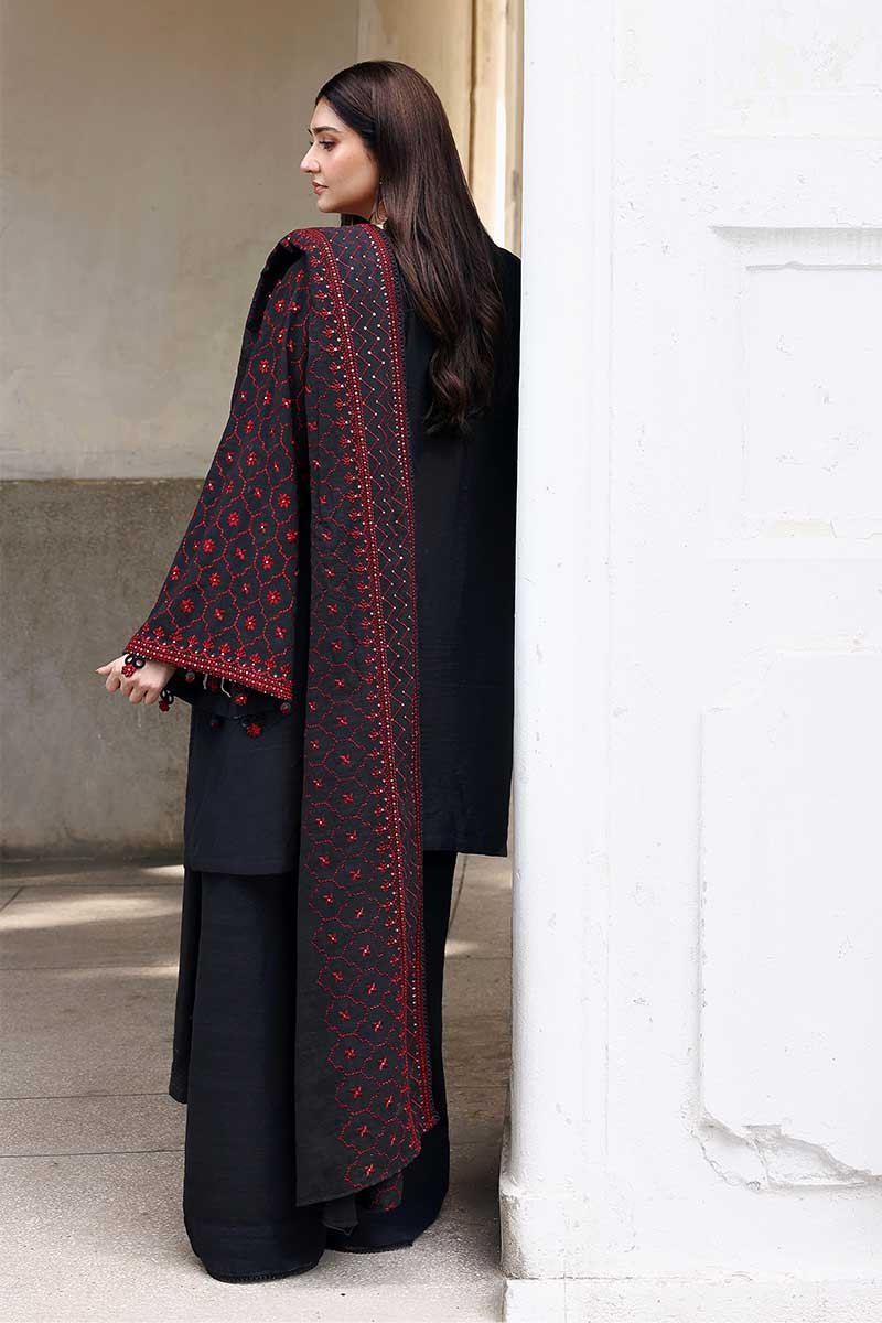 GARNET GRACE-3PC DHANAK EMBROIDERED SUIT